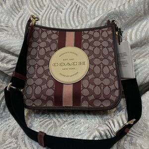 Coach Dempsey File Bag Signature Jacquard Varsity Stripe Wine Multi NEW